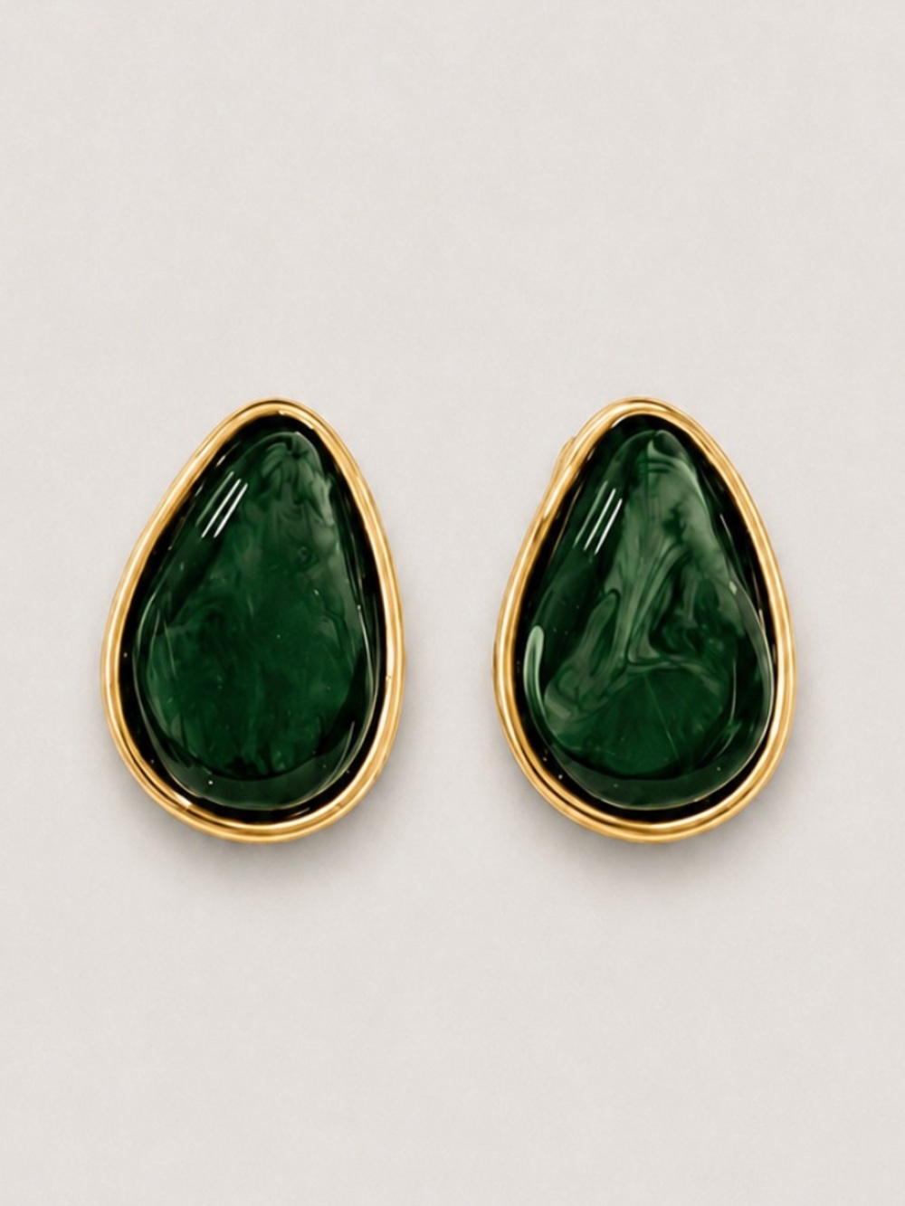 New! Deep Green Tear Drop Statement Earrings NWOT